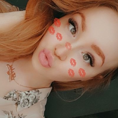 Profile Picture of Sophie Patterson (@ItsJustSophiee) on Twitter