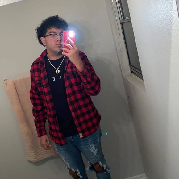 Profile Picture of Marco Coronado (@mcoronado791) on Poshmark