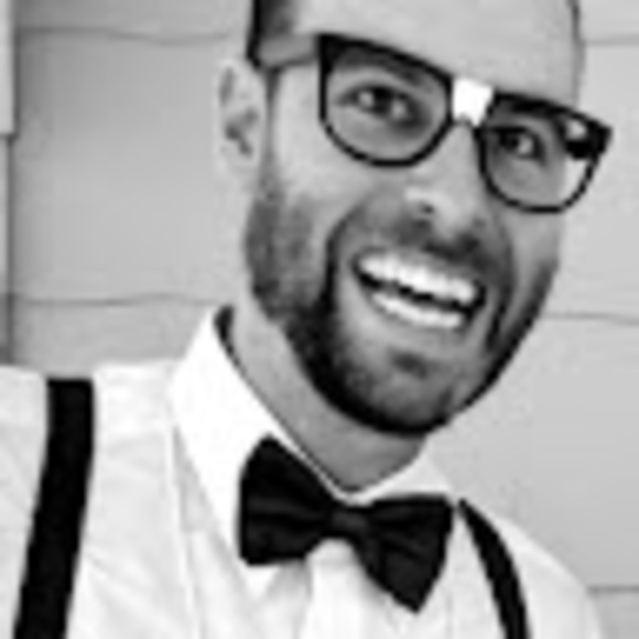 Profile Picture of James Sampson (@hsampsonjames) on Poshmark