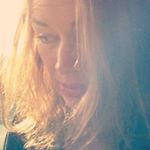 Profile Picture of Lora Somoza (@betweenthesheetslora) on Instagram