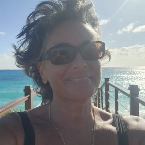 Profile Picture of Karima Karima (@karimakarima511) on Poshmark