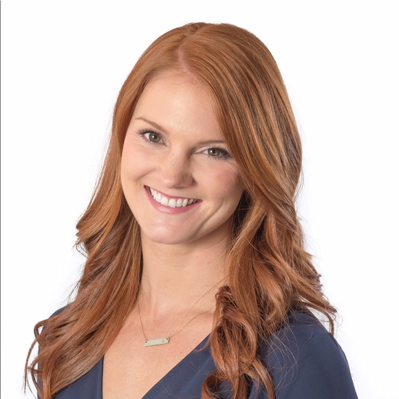 Profile Picture of Kendall Straessle (@kstraessle) on Poshmark