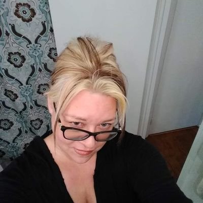 Profile Picture of Debra Hudson (@DebraHu87802708) on Twitter