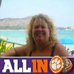 Profile Picture of Rhonda Duncan (@rhodunk_the_realtor) on Instagram