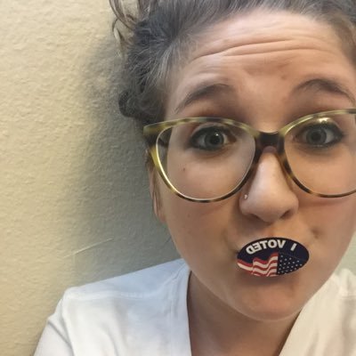 Profile Picture of Amanda Pattillo-Lunt (@mannypeepee) on Twitter