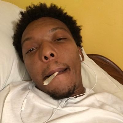 Profile Picture of GoingThroughchanges (@VaughnRoberts10) on Twitter