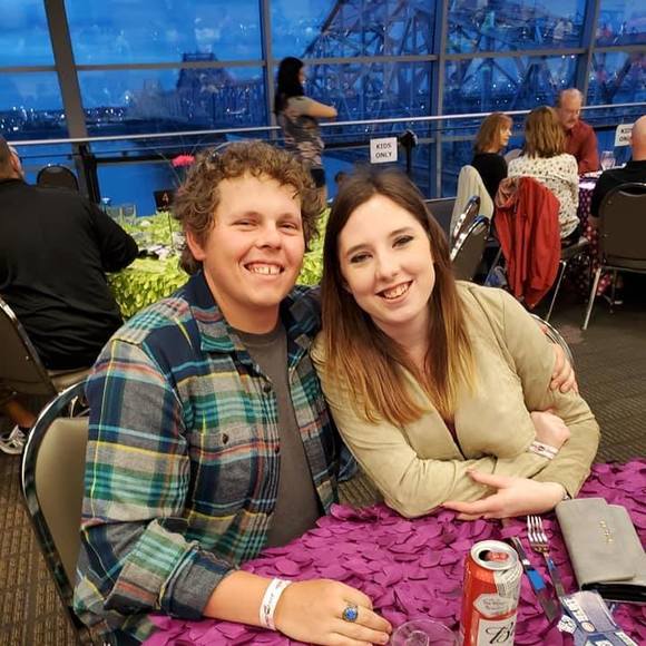 Profile Picture of Michele Valliant (@michelevalliant) on Poshmark