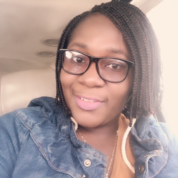Profile Picture of Rosalinda Excellent (@zazou83) on Poshmark