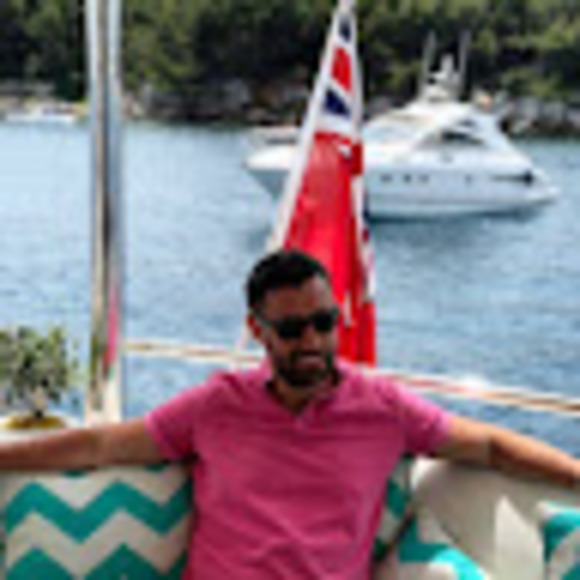 Profile Picture of Alexander Walker (@alexanderwal427) on Poshmark