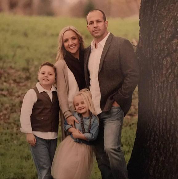 Profile Picture of Dustin Cohen (@dustincohen) on Poshmark