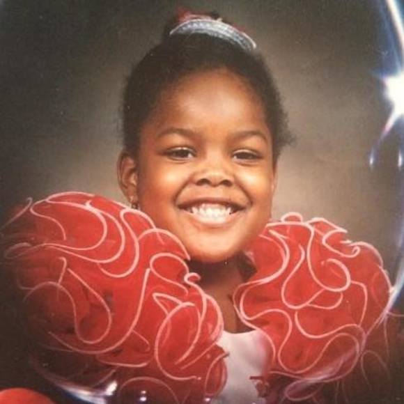 Danielle Pinnock-wallace - Poshmark Profile Picture of Danielle Pinnock-wallace (@bodycourage) on Poshmark