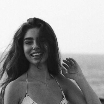 Profile Picture of Portia James (@PortiaJames18) on Twitter