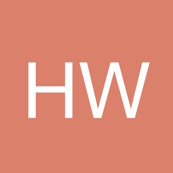 Profile Picture of Heather Wideman (@hwideman83) on Poshmark