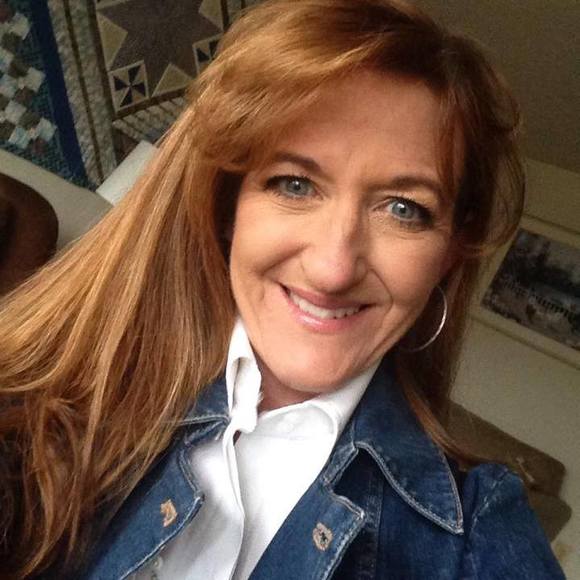 Profile Picture of Ann Lareau (@alareau) on Poshmark