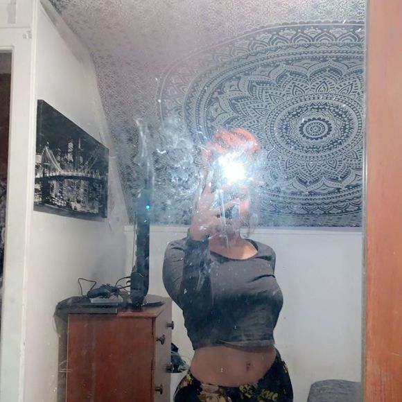 Profile Picture of Ava Herring (@avaherring330) on Poshmark