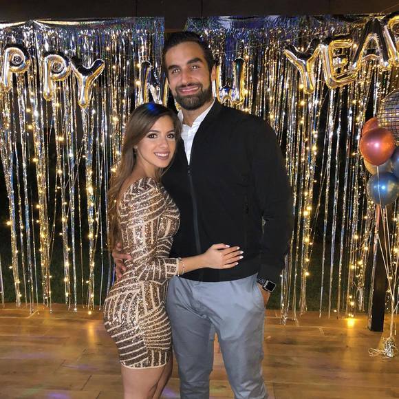 Daniela Stefania - Poshmark Profile Picture of Daniela Stefania (@dbuttaci) on Poshmark