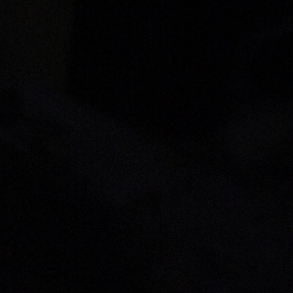 Profile Picture of Carly Bell (@carlyhbell2000) on Poshmark