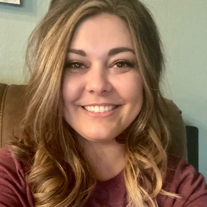 Profile Picture of shelbyleinweber (@shelbyleinweber) on Tiktok