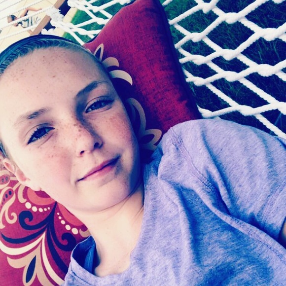 Profile Picture of Julia Leibig (@julia_leibig) on Poshmark