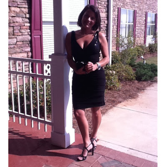 Profile Picture of Staci Clark (@long2teach) on Poshmark