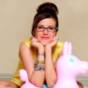 Profile Picture of Karri-Leigh Mastrangelo (@klpm16) on Youtube