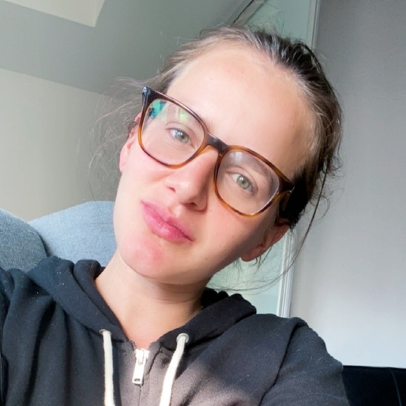 Profile Picture of Maggie Stackpole (@mstackpole9) on Poshmark