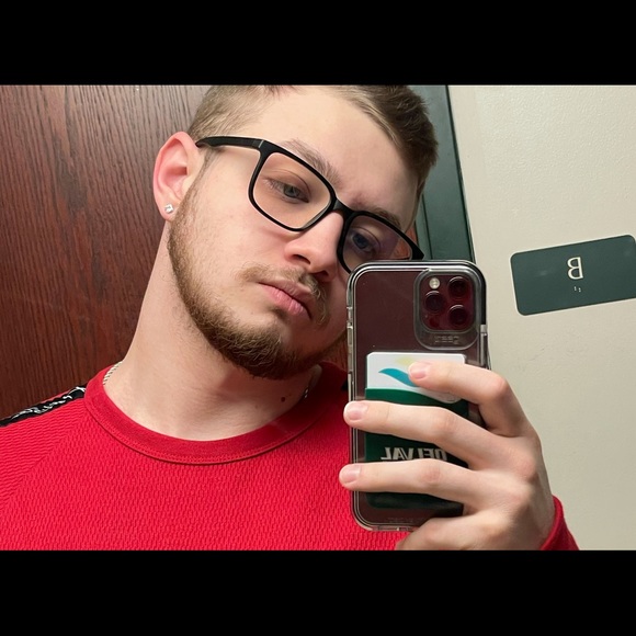 Profile Picture of Masen Rothermel (@masenrothermel) on Poshmark