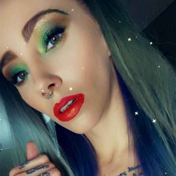 Kenzii Ducary - Poshmark Profile Picture of Kenzii Ducary (@kenziiducary) on Poshmark