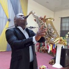 Profile Picture of David Adeosun (@David_CornerSt) on Twitter