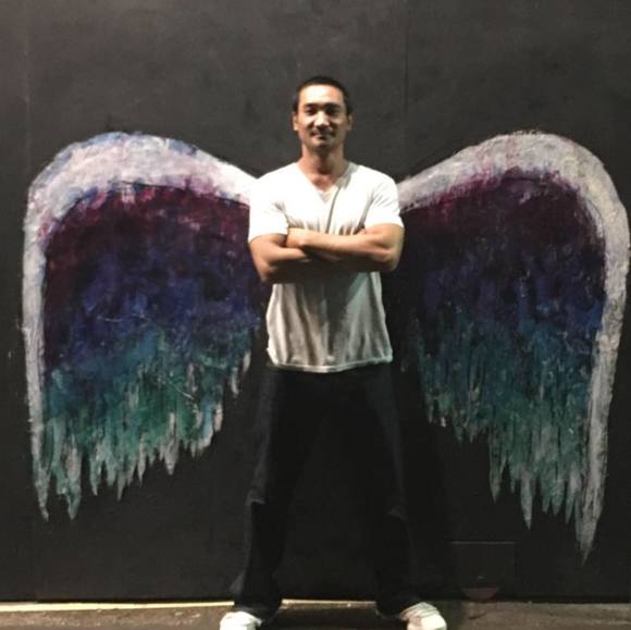 Profile Picture of Dewey Nguyen (@deweynguyen) on Poshmark