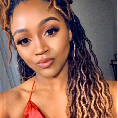 Profile Picture of Helen Of Troy (@Em_toostunning) on Twitter