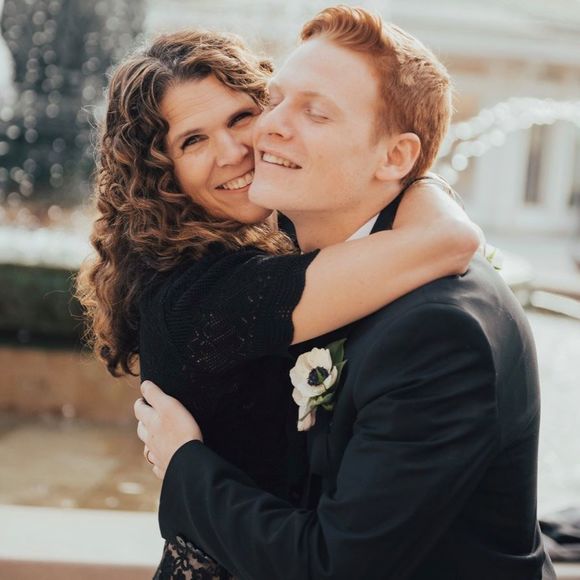 Profile Picture of Julie Blackley (@akhikingmom) on Poshmark