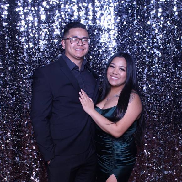 Profile Picture of Erika Arizabal (@erikax3arizabal) on Poshmark