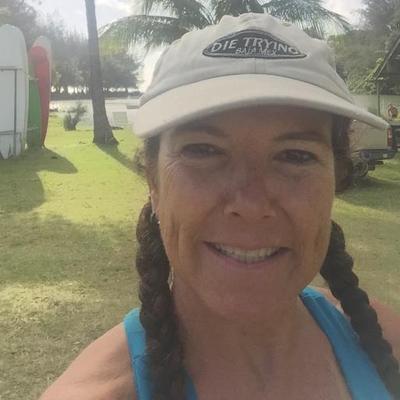 Profile Picture of Loricarroll (@loricarroll) on Twitter