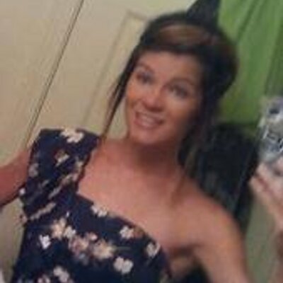 Profile Picture of Gina Riddle (@dayumm_GINA10) on Twitter