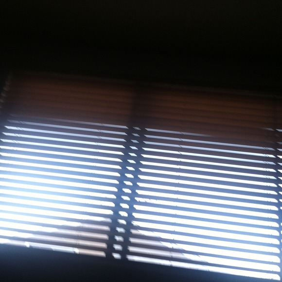 Profile Picture of Junia Alarcon (@junia) on Poshmark