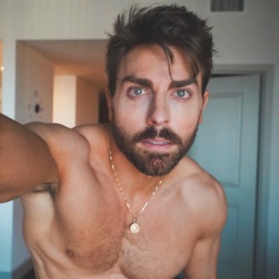 Profile Picture of Colt Prattes (@ColtPrattes) on Twitter