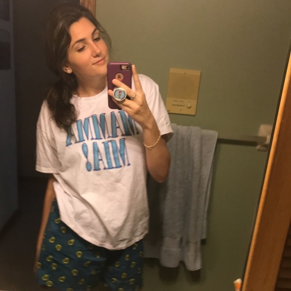 Profile Picture of Epiphany Chasmar (@epiphanychasmar) on Poshmark