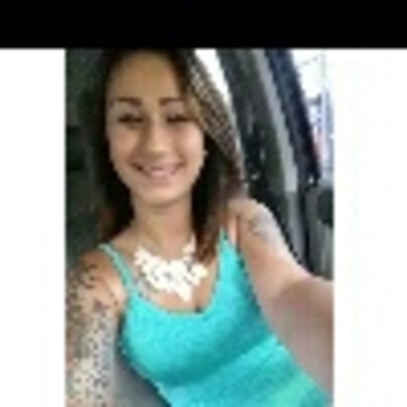 Profile Picture of Shawna Poindexter (@slp1992) on Poshmark