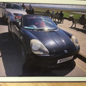 Profile Picture of Gordon Harper (@GordonH58920204) on Twitter