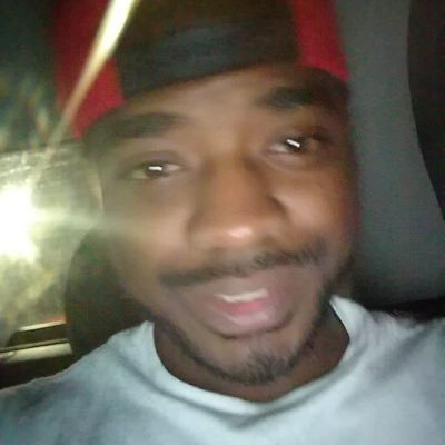 Profile Picture of Robert Yarbrough (@RobertY26160387) on Twitter