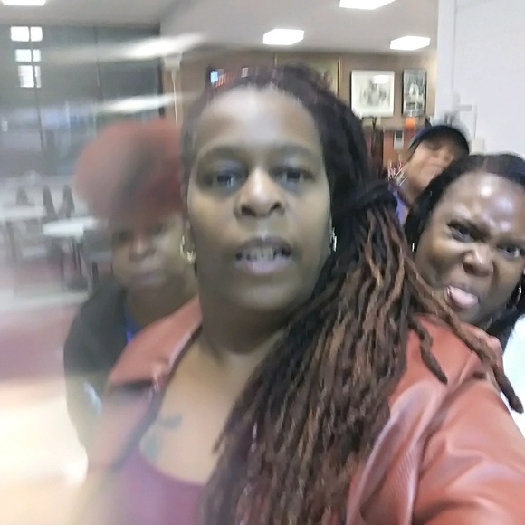 Profile Picture of Carmelita Patterson (@carmep) on Poshmark