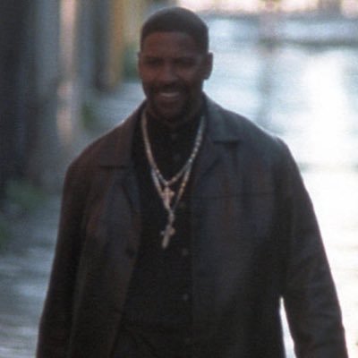Profile Picture of Interstate Jones (@RobertJamesBone) on Twitter