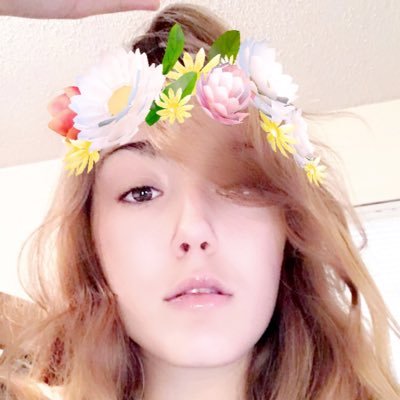 Profile Picture of Ariel Pierce (@airelpierce) on Twitter