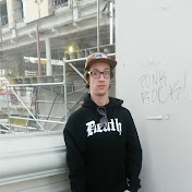 Profile Picture of Zachary Yates (@zyVStherookie52) on Youtube