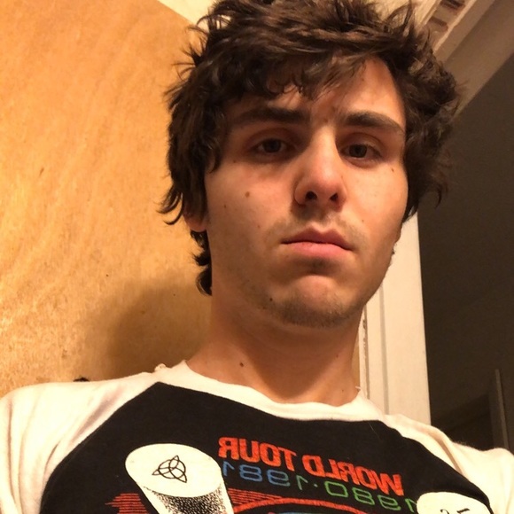 Profile Picture of ! marc Meltzer (@meltzerus) on Poshmark