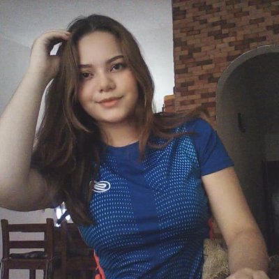 Profile Picture of Bárbara Molina (@barbycarmoli) on Twitter