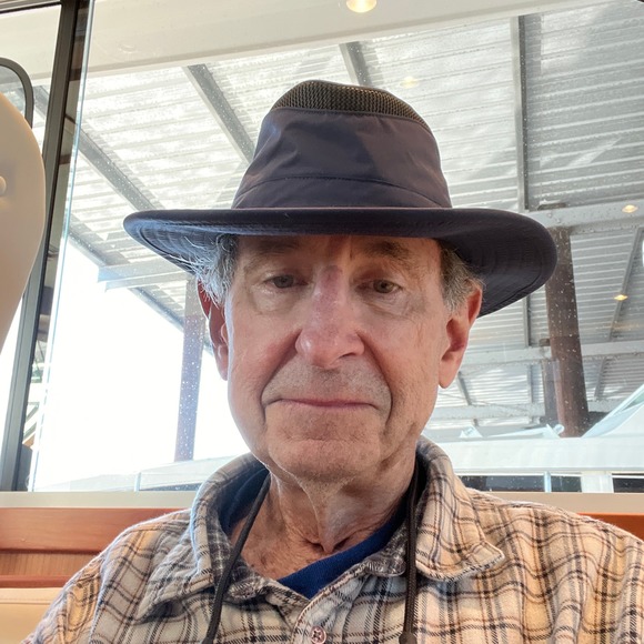 Profile Picture of Kirk Glenn (@kirkglenn) on Poshmark