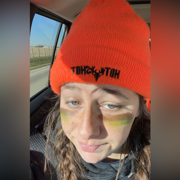Profile Picture of Rachel Overocker (@roverocker27) on Poshmark