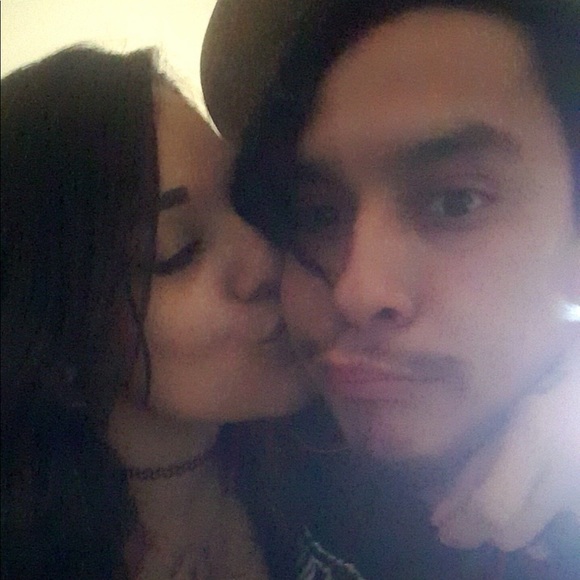 Profile Picture of Steven Quintana (@brokensteven) on Poshmark